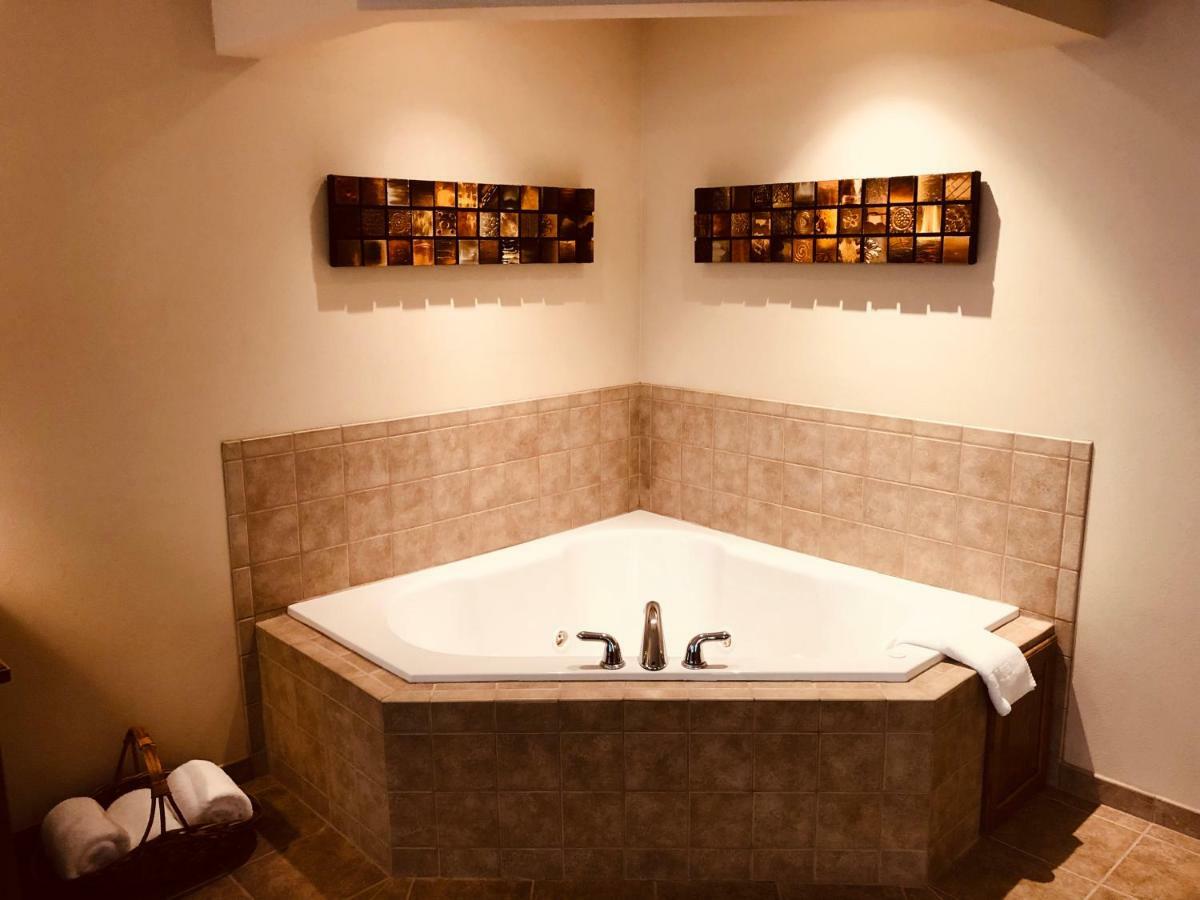 Shenandoah Inn & Suites Ngoại thất bức ảnh